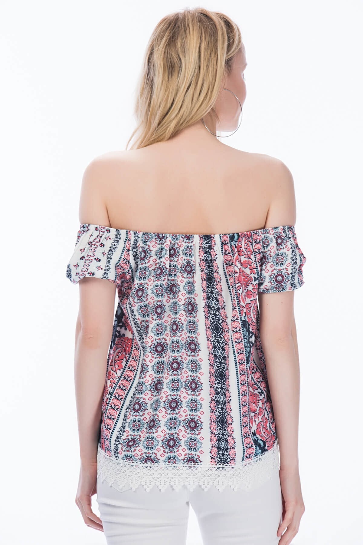 8191506 Etekucu Güpürlü Lastikli Kısa Kol Bluz KIRMIZI ÇIÇEK DESENLI