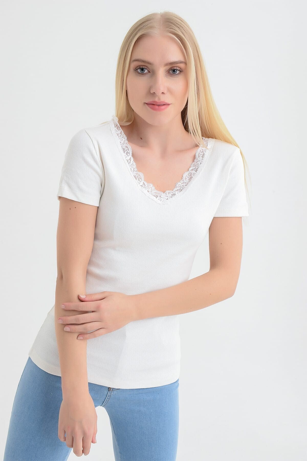 91515270 Kaşkorse Önü Arkası V Dantelli Kısa Kol Bluz EKRU
