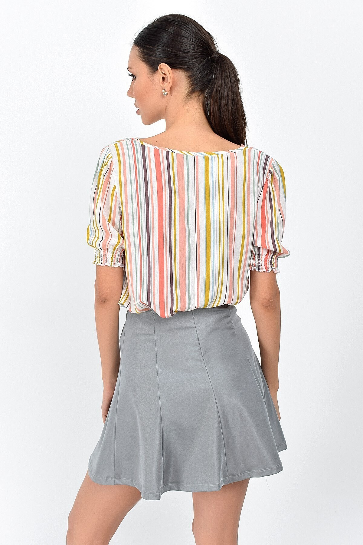 93614023 Parlak Micro Parçalı Kısa Etek GRI