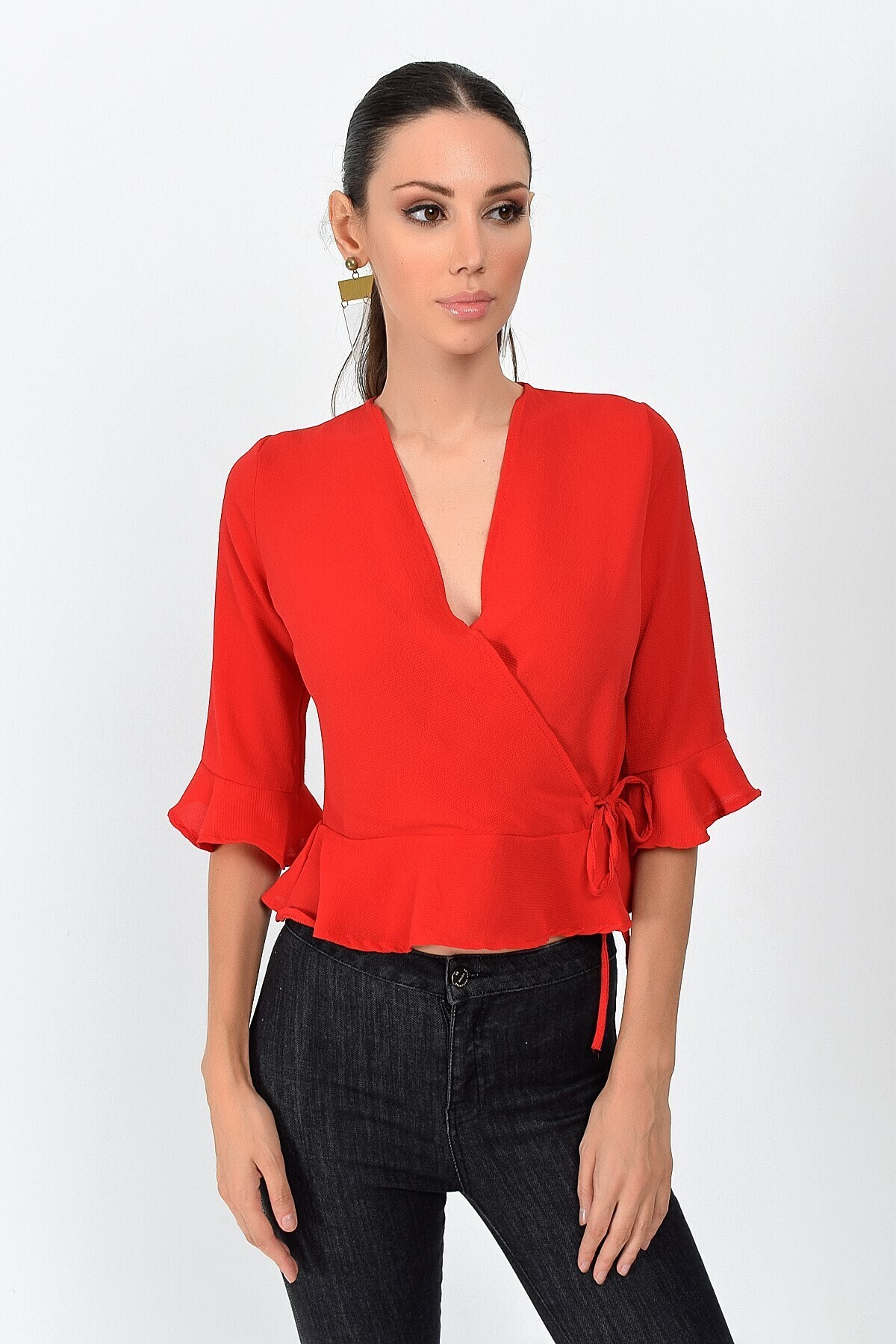 9363028 Kobe Kruvaze Eteği Kolu Fırfırlı Capri Kol Bluz KIRMIZI