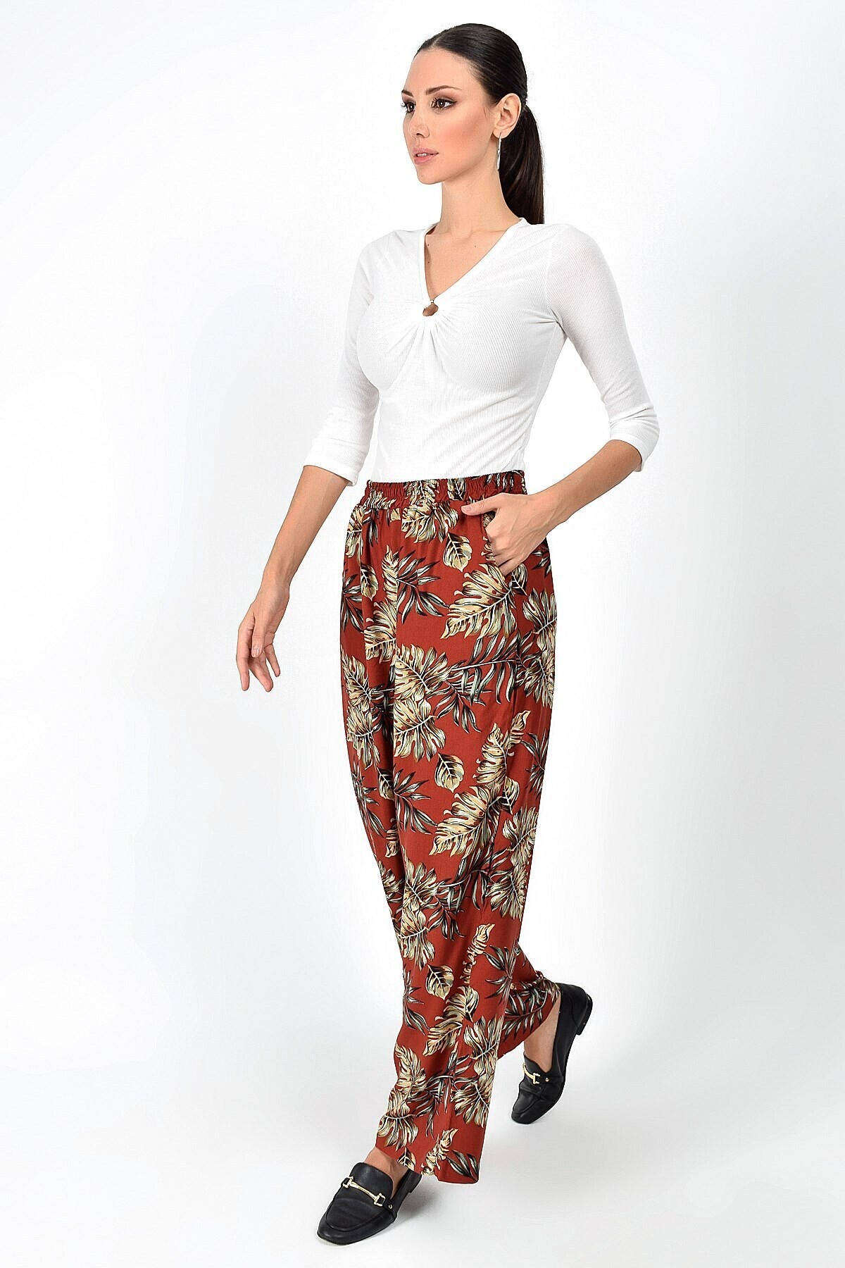 9363131 Dok.Viskon Yaprak Desen Bel Lastikli Cepli Pantolon BORDO