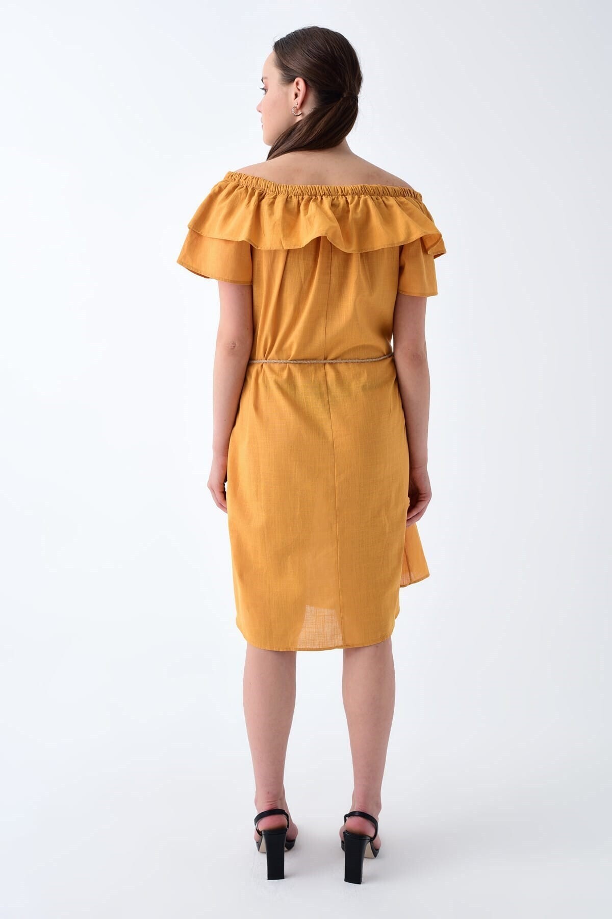 92210138 Keten Madonna Yaka Bel Kemerli Kısa Kol Elbise HARDAL