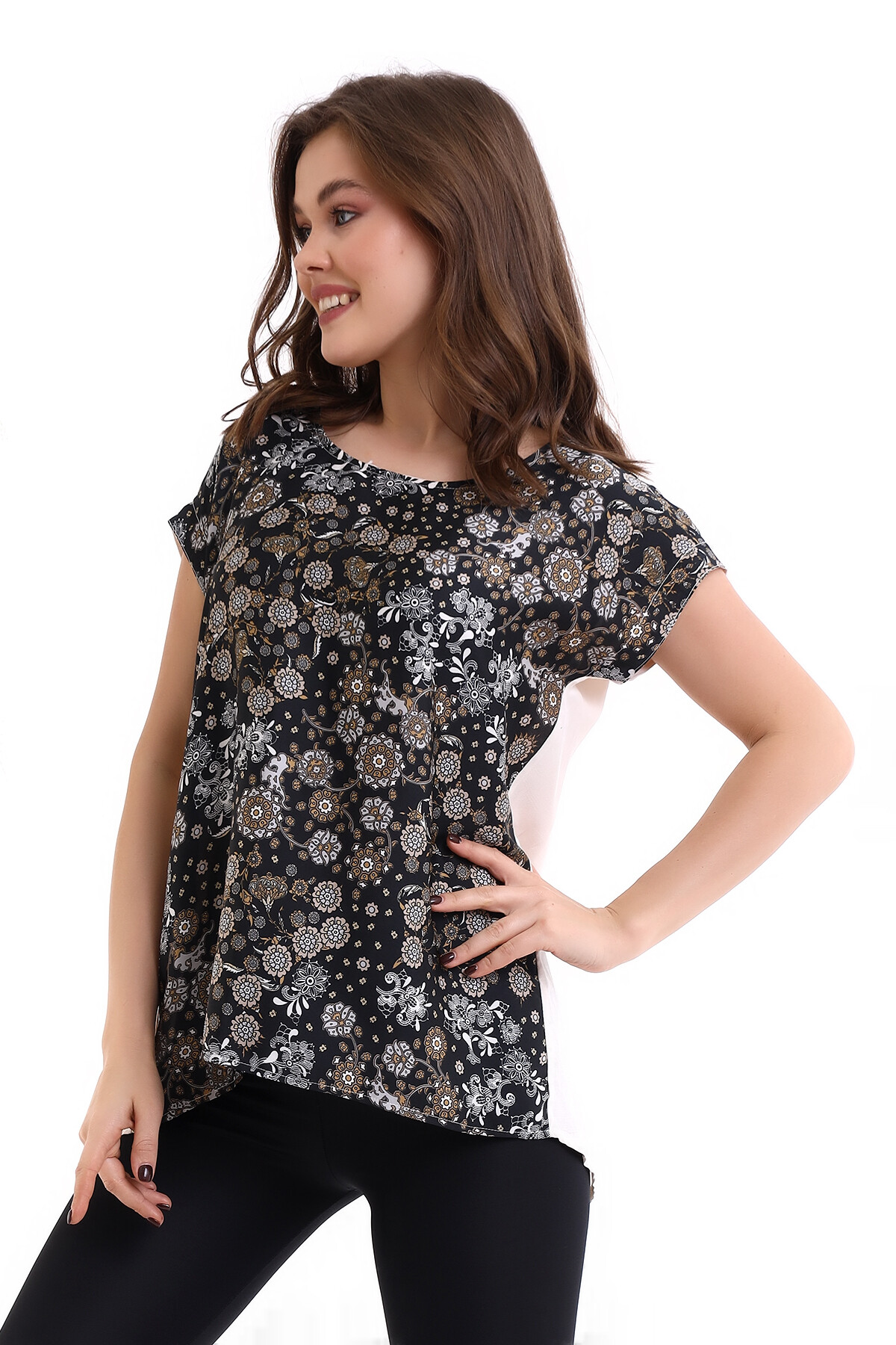 22484867 Krep Önü Desenli Sırtı Kruvaze Açık Yarasa Kol Bluz SIYAH EKRU