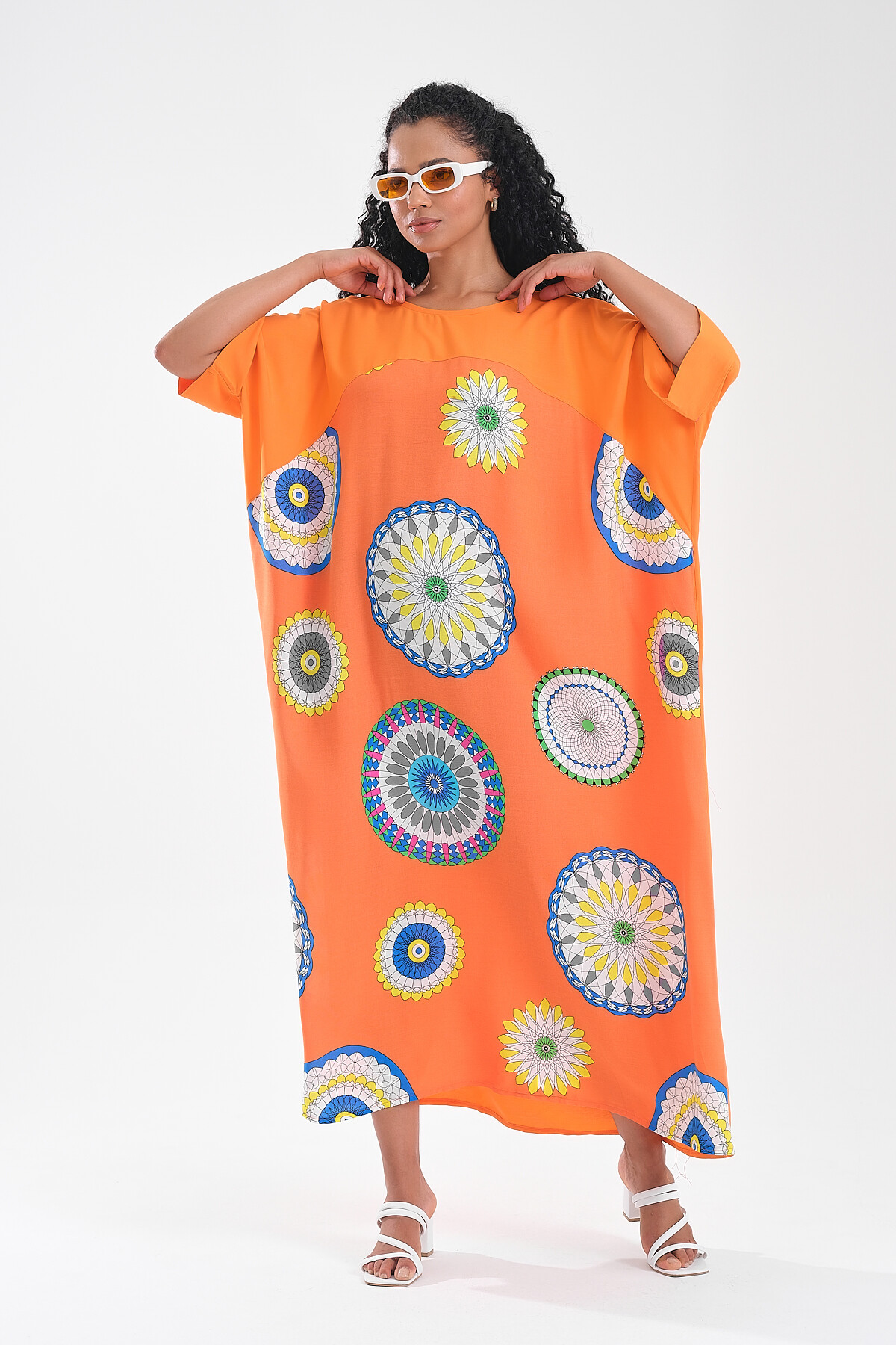 VP3102 Desenli Yuvarlak Yaka Büyük Beden Uzun Viskon Elbise TURUNCU