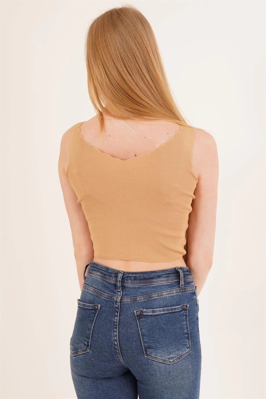 23256336 Triko Merdiven Yaka Atlet CAMEL