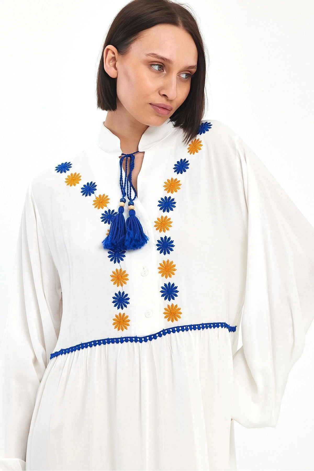 VP1004 Hakim Yk.Bağcıklı Nakış Dty Balon Kol Uz.ViskonElbise BEYAZ