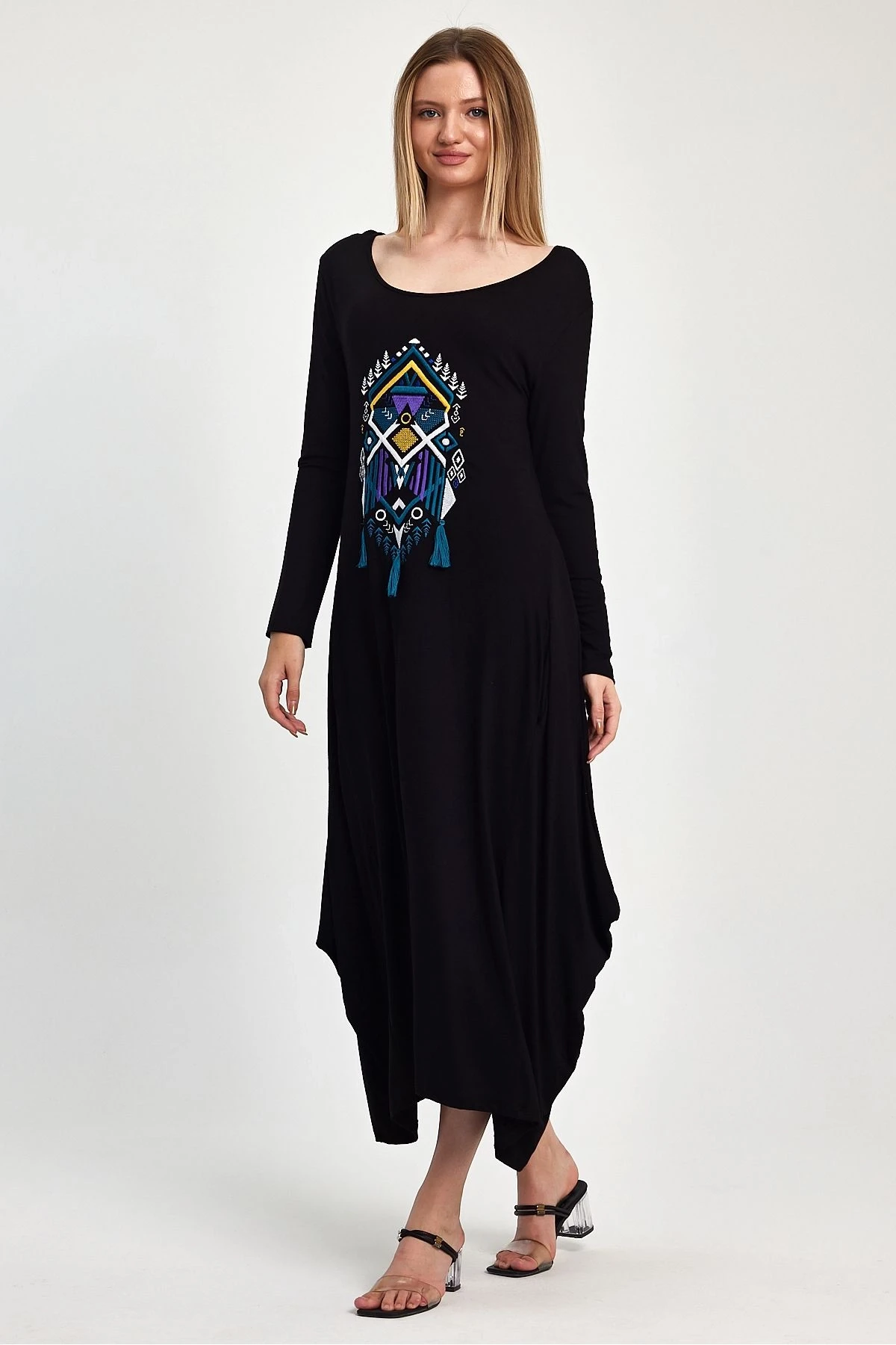 VP1006 Uzun Kol Nakış Detaylı Cepli Viskon Elbise SIYAH