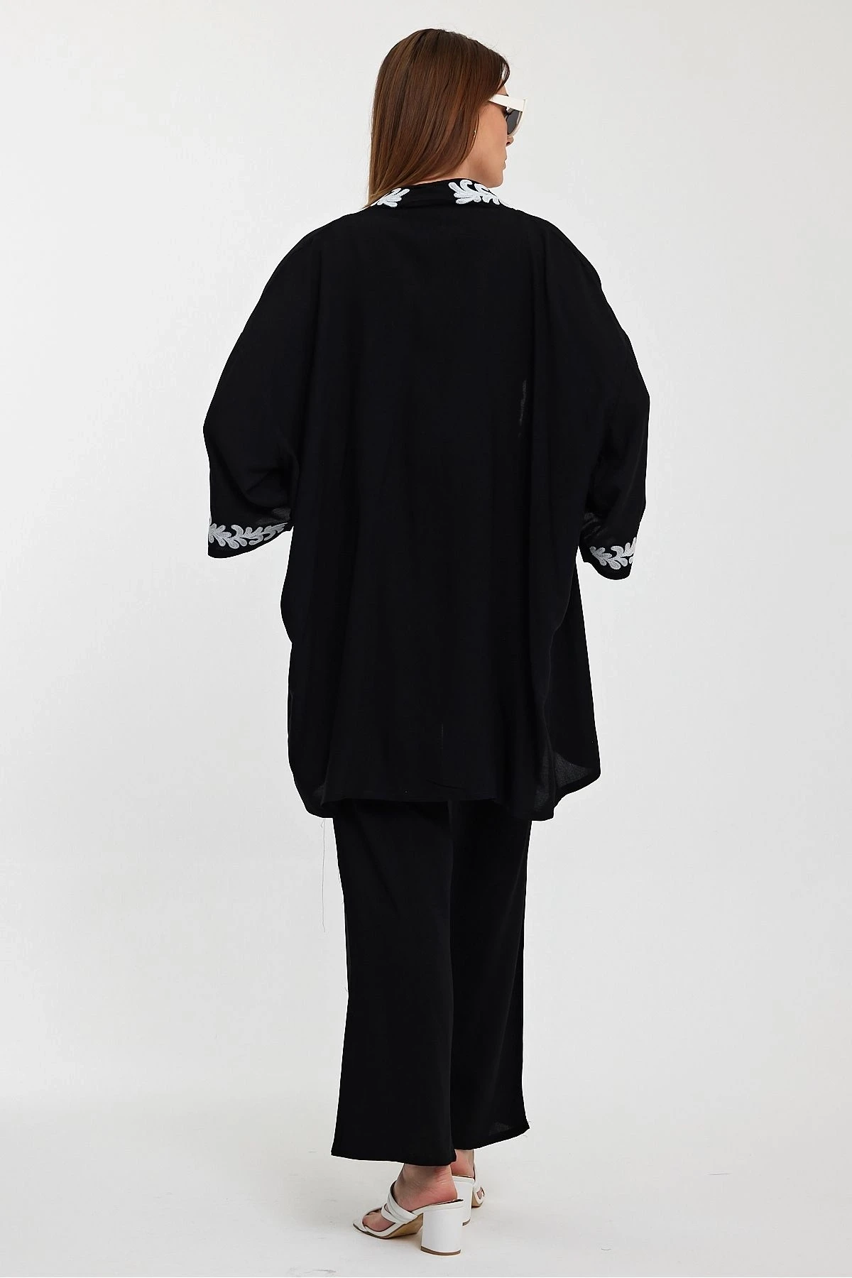 VP950 Nakış Detaylı Alt&Üst Takım SIYAH