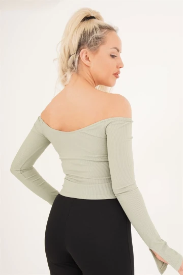 23254221 Kaşkorse Madonna Yaka Bileği Yırtmaçlı Uz. Kol Bluz YESIL